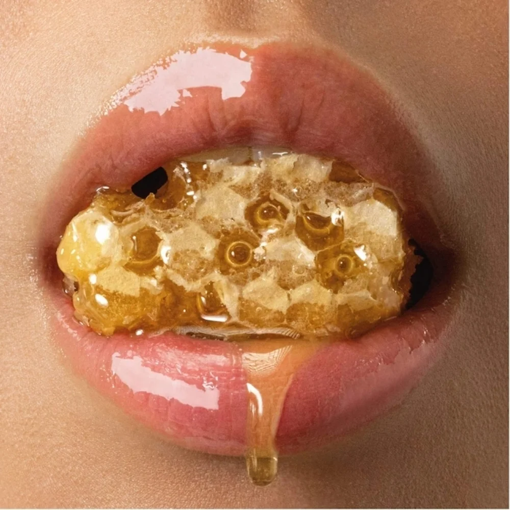 Gisou Honey Infused Lip Oil Honey Gold Shade New In Box